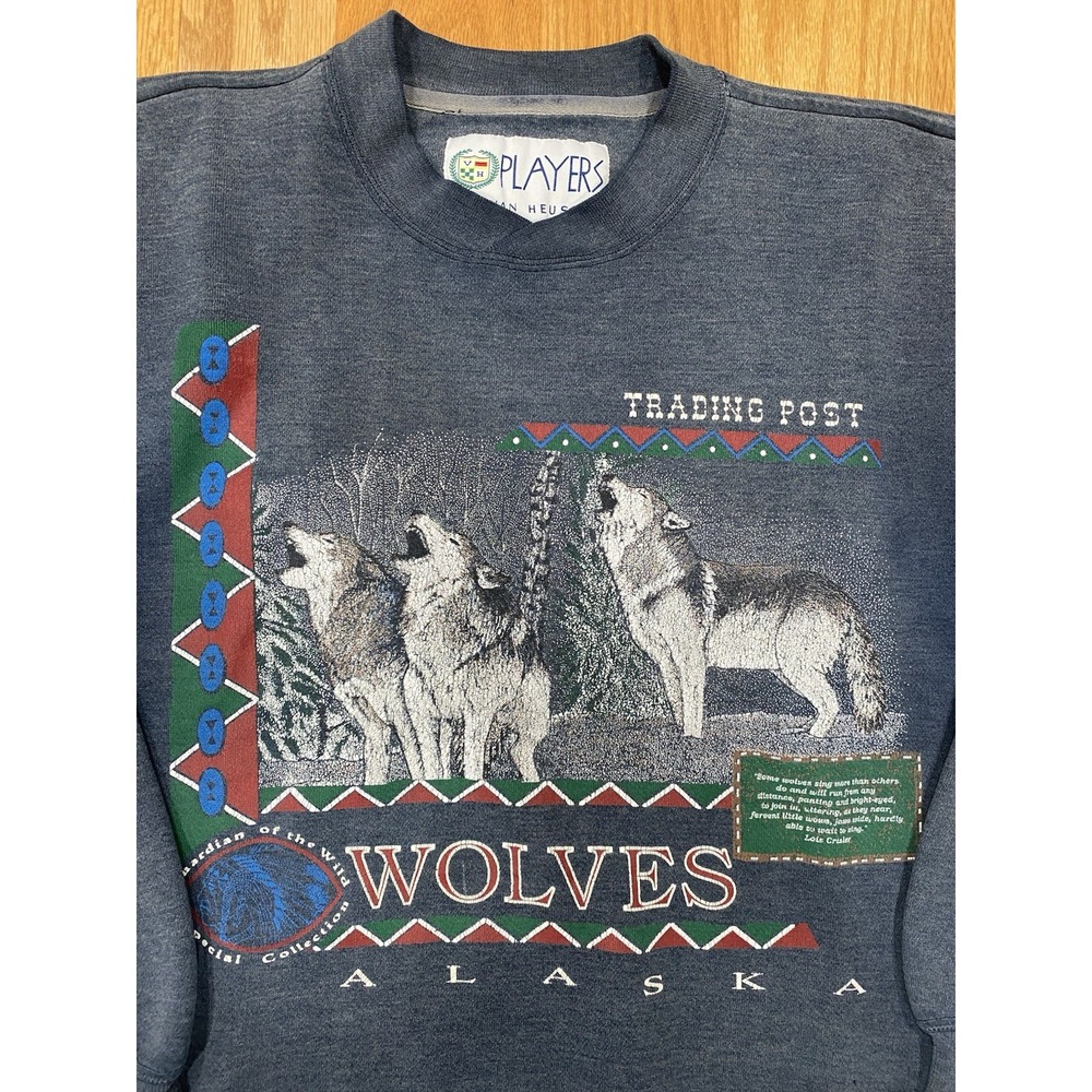 Vintage Players Van Heusen Sweatshirt Mens M Blueish Gray Pullover Wolves Alaska